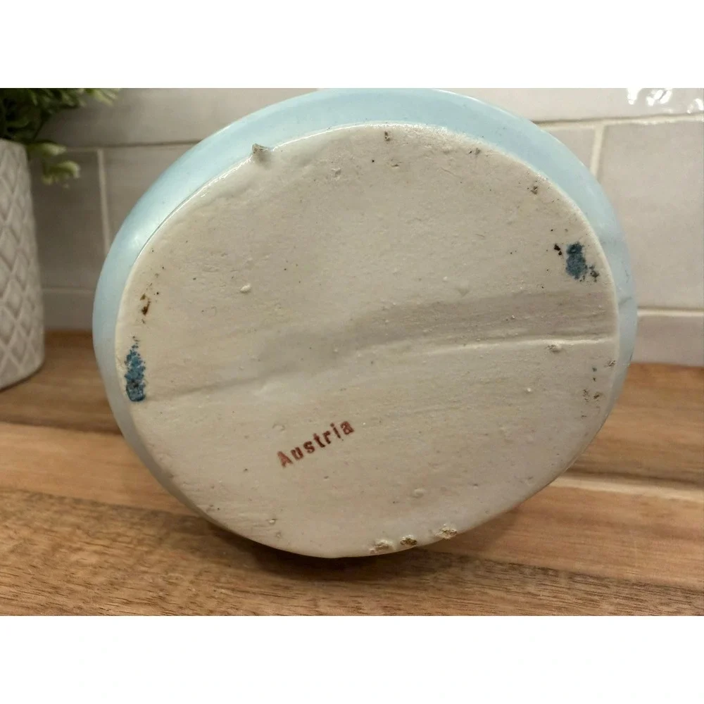 N/A vintage ceramic